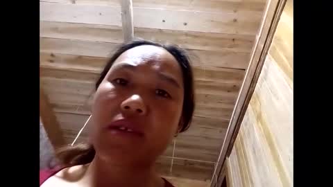 Snapshot of lyn_eva chatting on April 2026 10:29:02 PM lyn_eva online show from April 2026 10:29:02 PM
