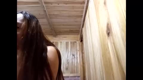 Snapshot of lyn_eva chatting on May 2026 11:49:01 AM lyn_eva online show from May 2026 11:49:01 AM