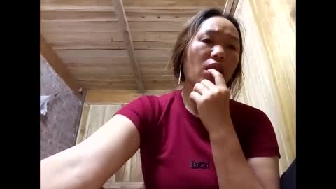 Snapshot of lyn_eva chatting on May 2026 10:17:02 PM lyn_eva online show from May 2026 10:17:02 PM