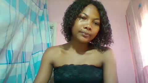 Snapshot of lyndah19 chatting on December 2025 08:32:02 AM lyndah19 online show from December 2025 08:32:02 AM