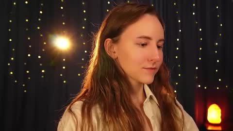 Lynn online show from February 2025 09:09:02 AM