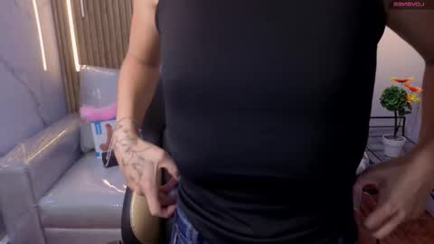 lynn_turner_ online show from February 2026 01:07:02 PM