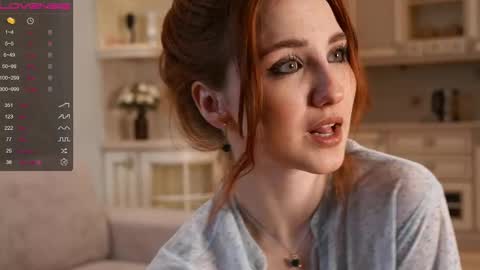 Snapshot of lynnalltop chatting on February 2025 04:11:02 AM Natasha online show from February 2025 04:11:02 AM