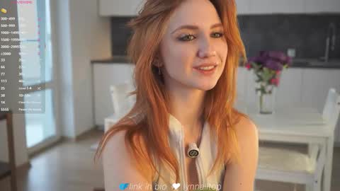 Snapshot of lynnalltop chatting on October 2025 04:24:02 AM Natasha online show from October 2025 04:24:02 AM