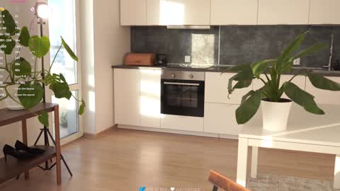 Snapshot of lynnalltop chatting on February 2026 04:30:01 AM Natasha online show from February 2026 04:30:01 AM