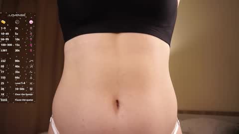 Snapshot of lynngroves chatting on January 2026 07:08:02 PM Lola online show from January 2026 07:08:02 PM