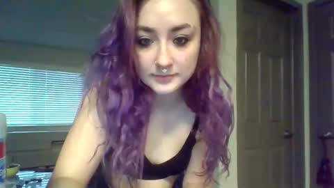 Snapshot of lynnkitten69000 chatting on February 2026 01:00:02 PM Lynn online show from February 2026 01:00:02 PM