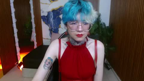 lyra_tay online show from April 2026 11:26:02 AM