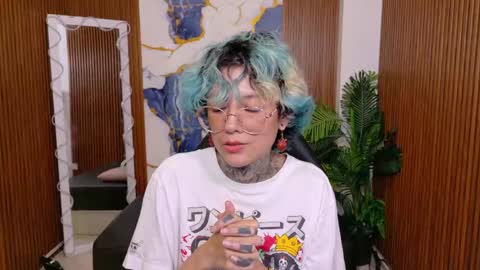 lyra_tay online show from May 2026 01:57:16 AM
