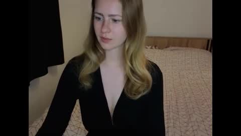 Lura online show from May 2026 08:13:02 PM