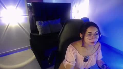 Lyra online show from August 2026 12:08:02 PM