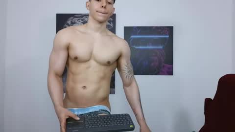 Snapshot of lysan_corv chatting on May 2026 06:34:02 PM Lysan online show from May 2026 06:34:02 PM