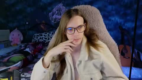 m1shq online show from October 2025 01:24:02 PM