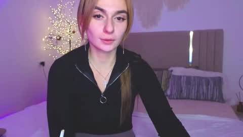 Snapshot of m1ss_arina chatting on February 2026 10:46:02 PM M1ss arina online show from February 2026 10:46:02 PM