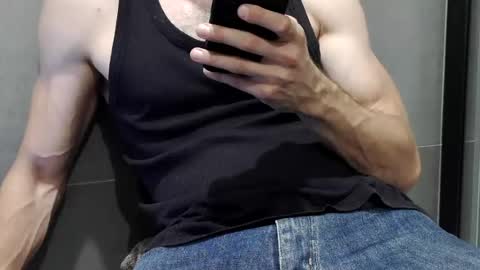 m4dh4tter24 online show from July 2026 01:54:02 PM