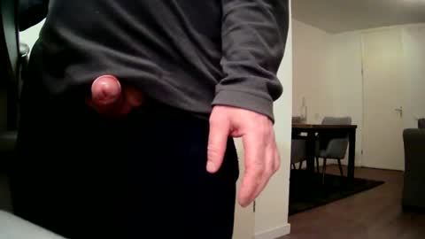 Snapshot of m_daan1969 chatting on February 2025 08:07:02 PM m_daan1969 online show from February 2025 08:07:02 PM