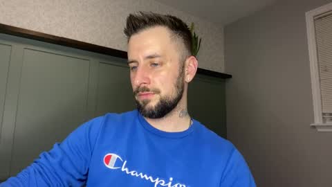 m_stephen online show from April 2026 03:07:02 AM