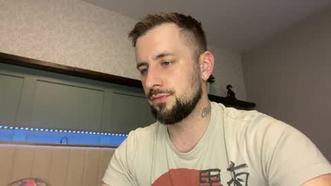 m_stephen online show from May 2026 10:04:02 PM