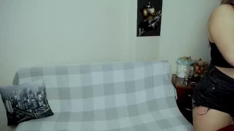 Vikki online show from September 2025 02:07:02 PM