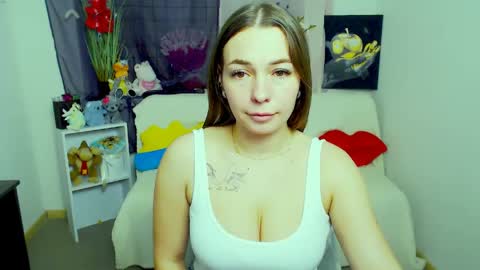 Snapshot of m_vikki chatting on April 2026 11:41:01 AM Vikki online show from April 2026 11:41:01 AM