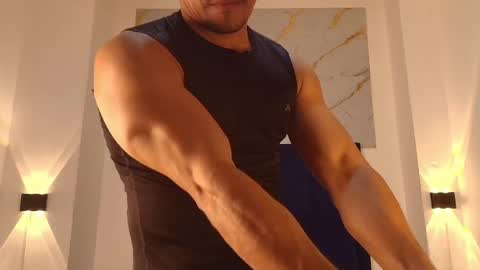 Maax woolf online show from November 2025 11:23:02 AM