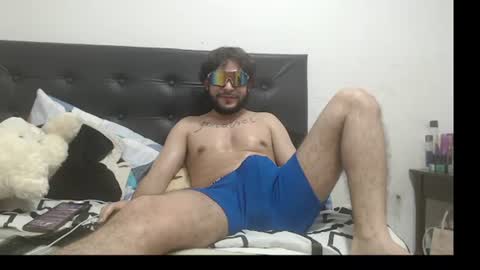 Soy Max online show from November 2025 05:28:02 AM