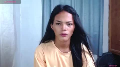 Divina online show from May 2026 01:22:01 AM