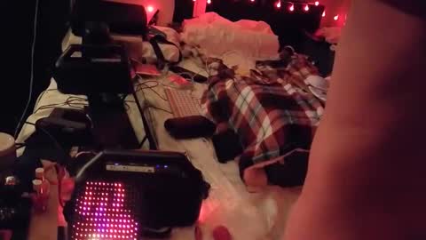 Snapshot of mac1119 chatting on March 2026 04:38:02 AM mac1119 online show from March 2026 04:38:02 AM