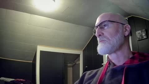 mac8181 online show from November 2025 07:34:02 PM