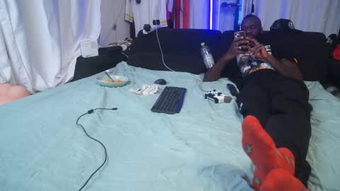 Snapshot of mac_troy chatting on November 2025 06:30:01 PM Mac Troy online show from November 2025 06:30:01 PM