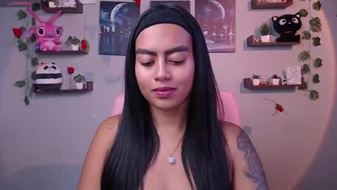 Snapshot of macey_hairy chatting on March 2025 10:55:02 PM Macey Elliot Modelo Independiente online show from March 2025 10:55:02 PM