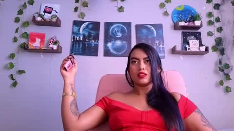 Snapshot of macey_hairy chatting on November 2025 03:33:02 PM Macey Elliot Modelo Independiente online show from November 2025 03:33:02 PM