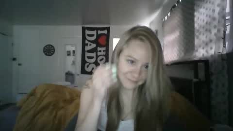 maceyloves online show from May 2026 02:57:01 PM