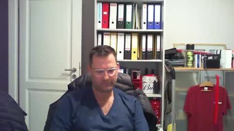 Snapshot of macfly67 chatting on February 2025 10:13:01 PM macfly67 online show from February 2025 10:13:01 PM