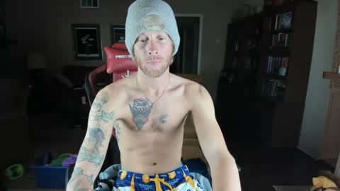 Snapshot of machinecumkelly69 chatting on January 2025 02:29:02 AM machinecumkelly69 online show from January 2025 02:29:02 AM
