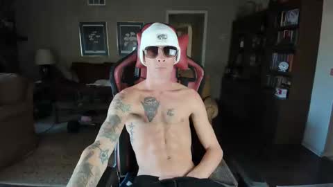 Snapshot of machinecumkelly69 chatting on February 2026 06:48:01 PM machinecumkelly69 online show from February 2026 06:48:01 PM