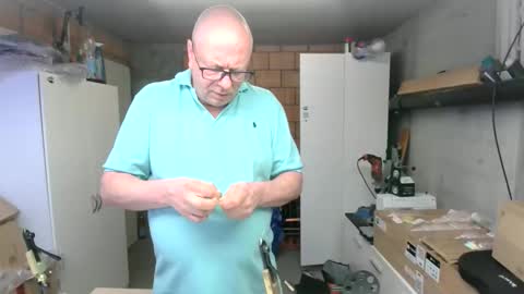 Andy online show from April 2026 07:22:02 PM