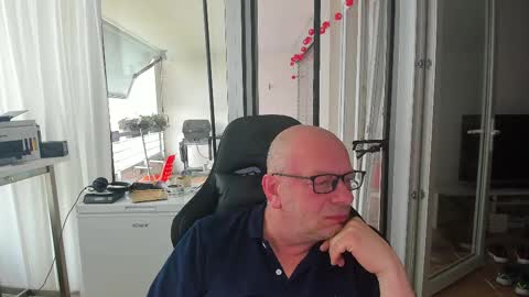 Andy online show from April 2026 05:56:01 AM