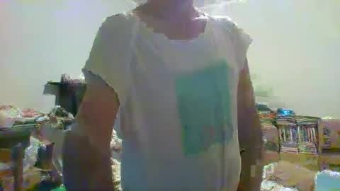 MACHOLIVRE online show from October 2025 03:38:01 AM