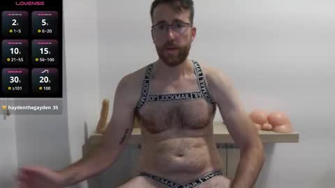 Snapshot of machohiberiko chatting on November 2025 02:27:02 PM Jota online show from November 2025 02:27:02 PM