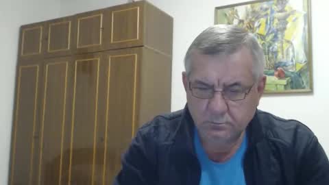 Macho online show from November 2025 03:19:02 PM