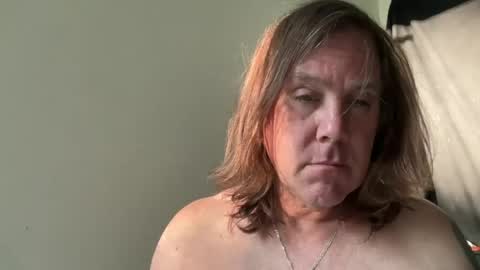 xStraightEdgex online show from July 2026 02:47:01 AM