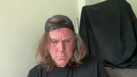 xStraightEdgex online show from July 2026 02:28:01 AM