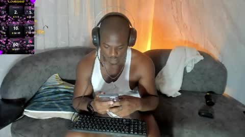 Snapshot of mackbig_dick2 chatting on May 2026 03:13:01 AM MACKBIG DICK im a damn dominant I like ATMs INSTAGRAM Edwinaragonc online show from May 2026 03:13:01 AM