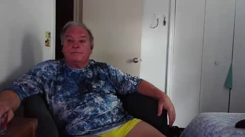 mackdocc001 online show from November 2025 06:18:02 PM