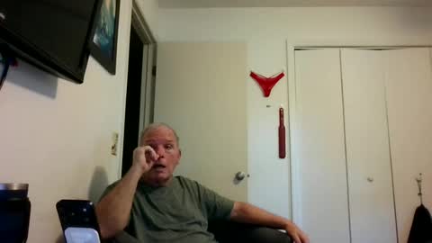 mackdocc001 online show from June 2026 12:58:02 PM