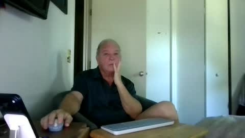 mackdocc001 online show from June 2026 01:35:02 PM