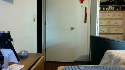 mackdocc001 online show from June 2026 05:14:01 PM