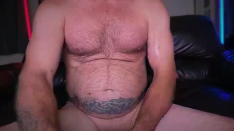 Snapshot of mackincaliallday chatting on October 2025 10:56:01 AM MackinCaliAllDay online show from October 2025 10:56:01 AM