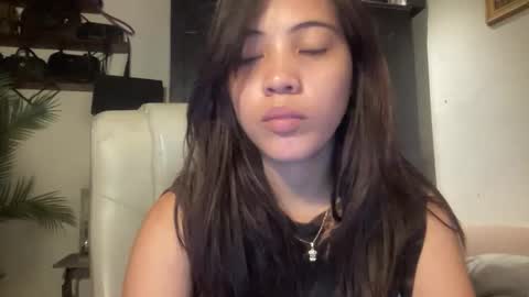 Snapshot of macycollinx chatting on January 2026 03:56:02 AM Maceey online show from January 2026 03:56:02 AM